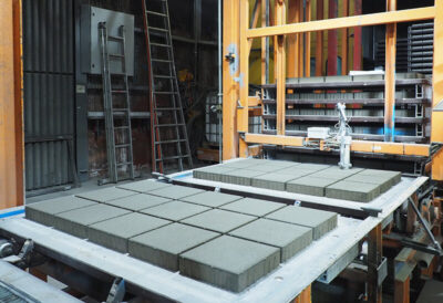 Pflastersteine aus Beton mit dekarbonisiertem Baustoff